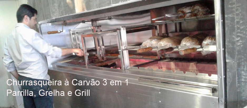 Churrasqueira a Carv&atilde;o Tr&ecirc;s em Uma